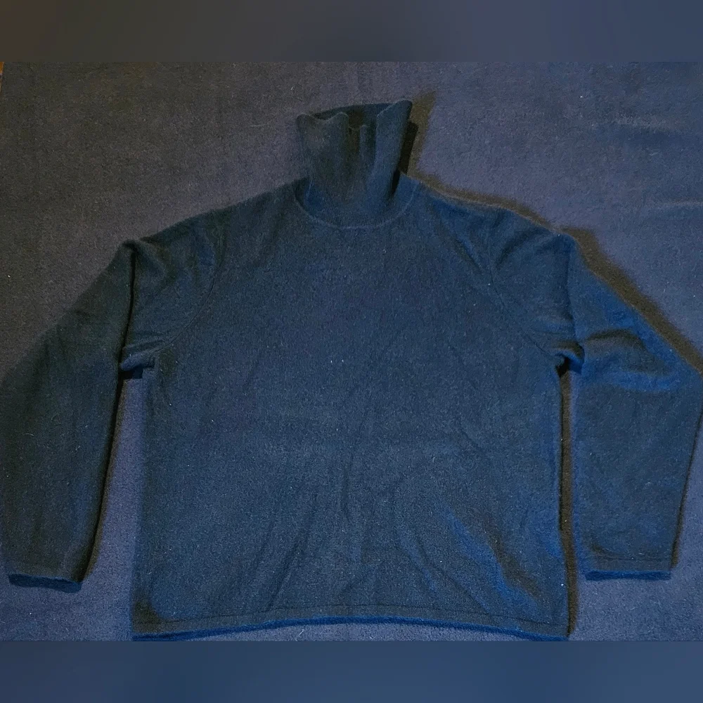 100% Cashmere Charter Club Black Turtleneck Sweater‎ Fitted Knit